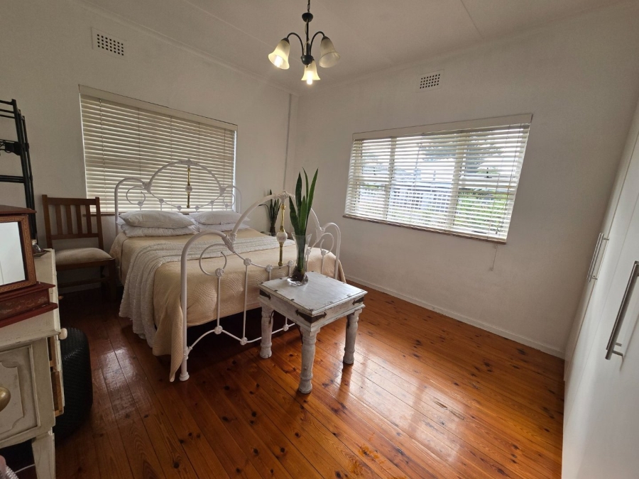 4 Bedroom Property for Sale in Thornton Western Cape